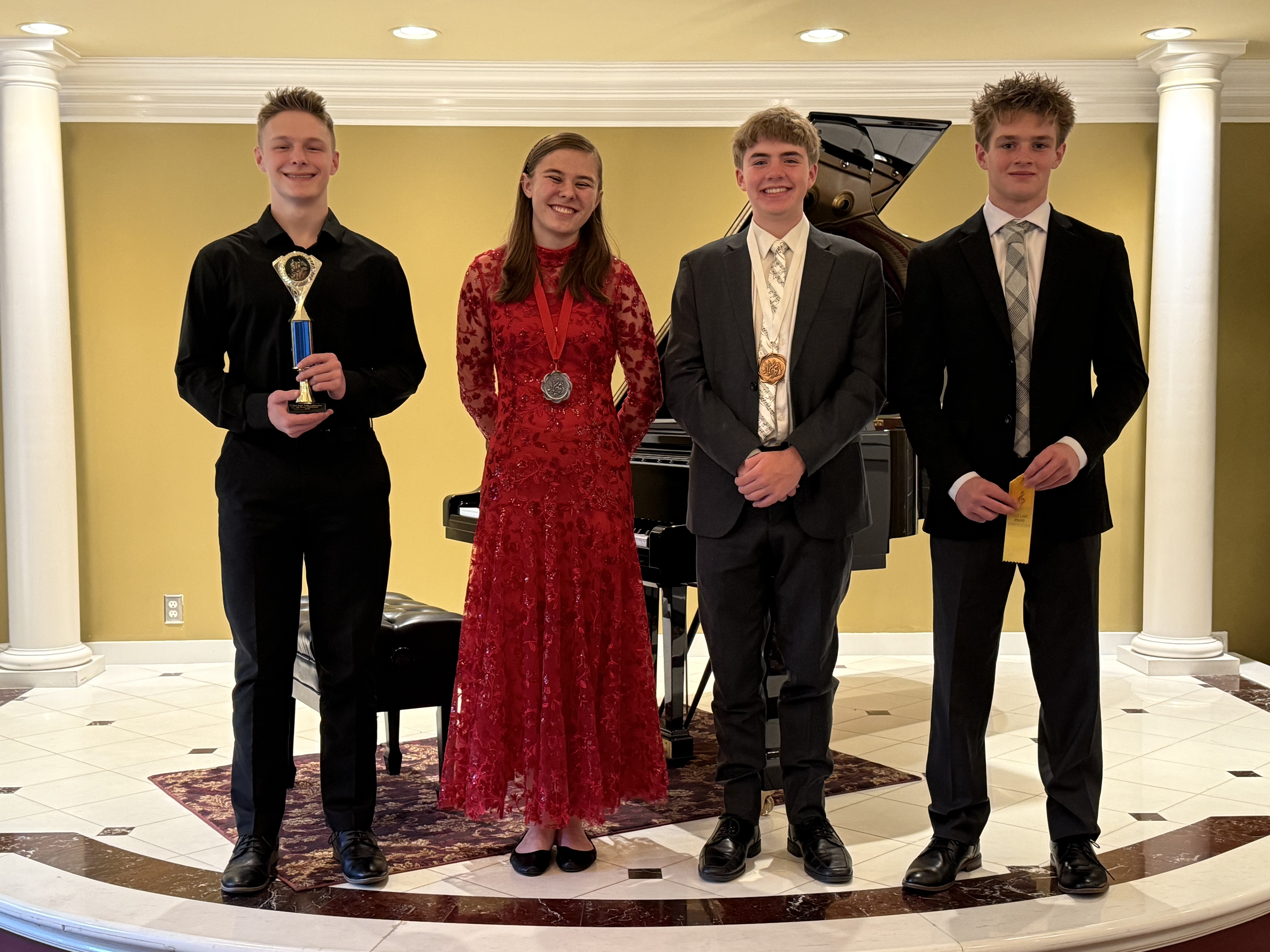 Sat May 17, 11:00 Age 15-18 Concerto 2